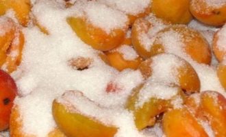 Желе з абрикосів на зиму