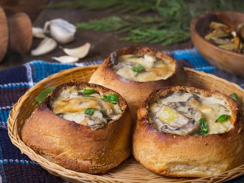 Жульєн з грибами і куркою — 5 смачних і простих рецептів з фото покроково