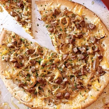 Смачна піца з цибулею   Смачний рецепт піци