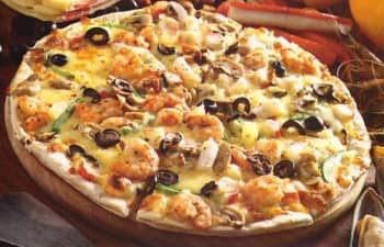 Домашня піца з креветками і фореллю   Смачний рецепт піци