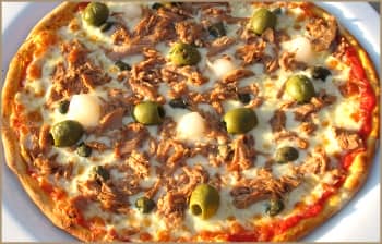 Піца з тунцем домашня   Смачний рецепт піци