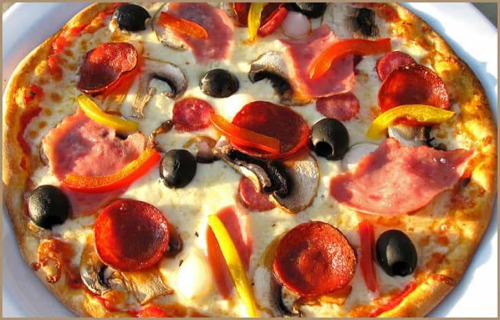 Смачна піца Ла Чиполла   Смачний рецепт піци