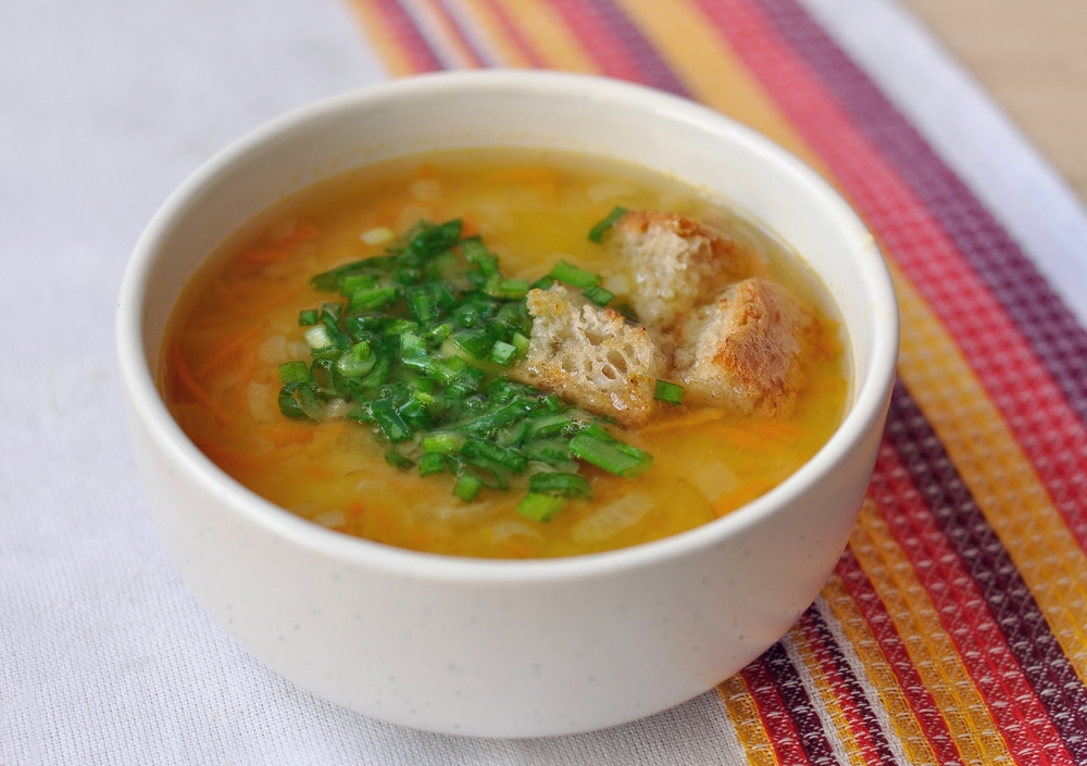 Як приготувати гороховий суп без мяса: найкращі рецепти