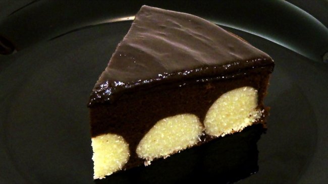Шоколадний пиріг з сирними кульками в мультиварці   Рецепти для мультиварки