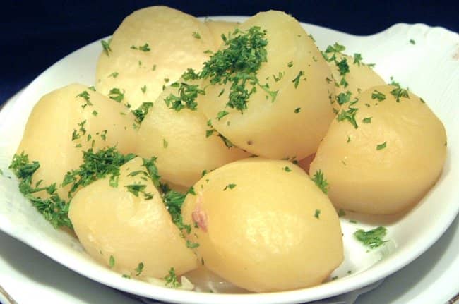 Варена картопля в мультиварці   Рецепти для мультиварки