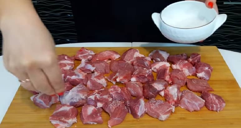 Шашлик зі свинини з оцтом і цибулею – самі смачні і соковиті рецепти приготування