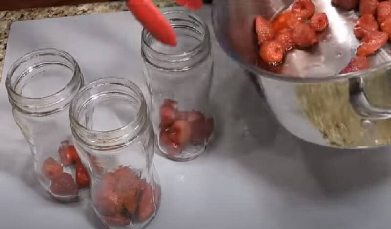 Смачне полуничне варення на зиму – 5 кращих рецептів варення з полуниці