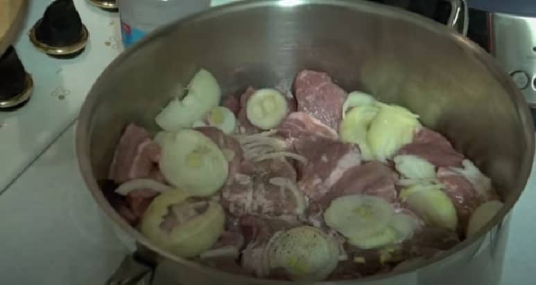 Шашлик зі свинини з оцтом і цибулею – самі смачні і соковиті рецепти приготування